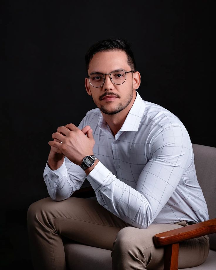 مشاوره با کارشناسان ما